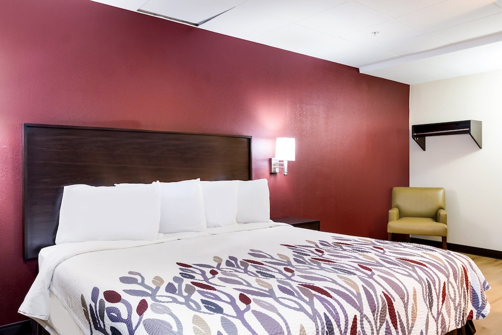 Red Roof Inn York Downtown - photo 15