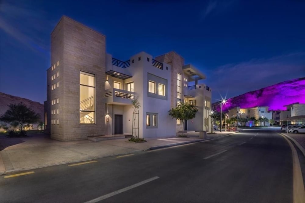 Obeir Resident Hotel - carbon neutral hotel in Riyadh