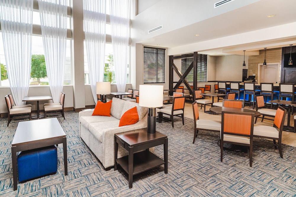 Staybridge Suites Nashville Vanderbilt Area by IHG - photo 62