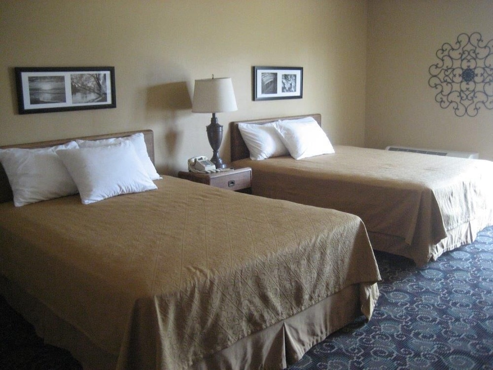 Pine View Resort - featured photo