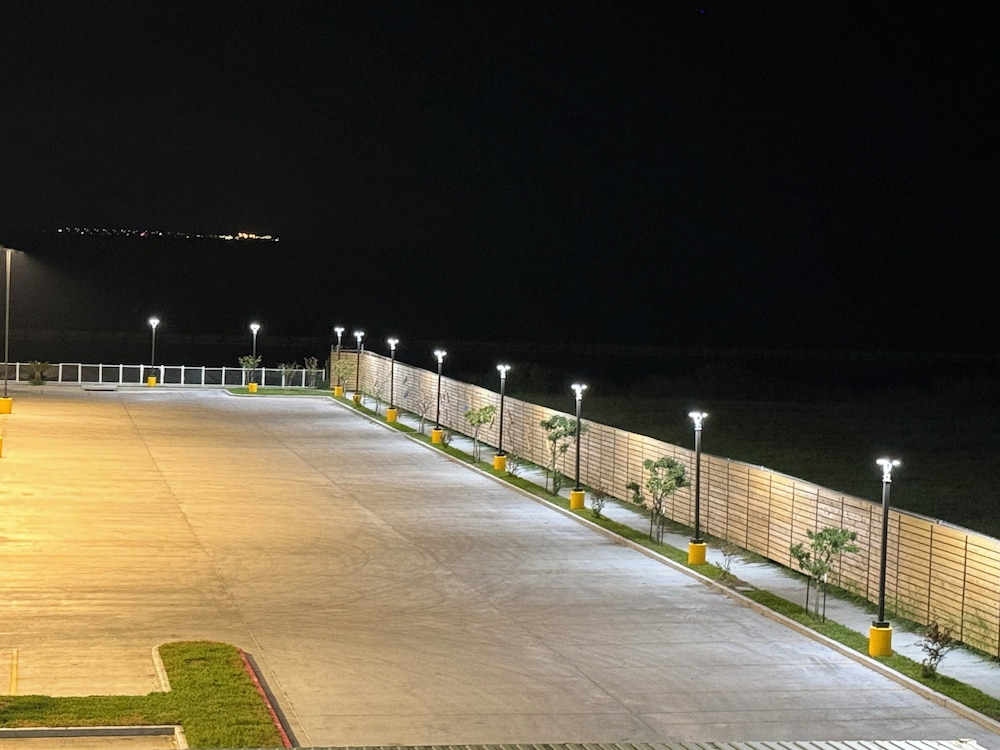 Holiday Inn Express Corpus Christi Beachfront by IHG - photo 61