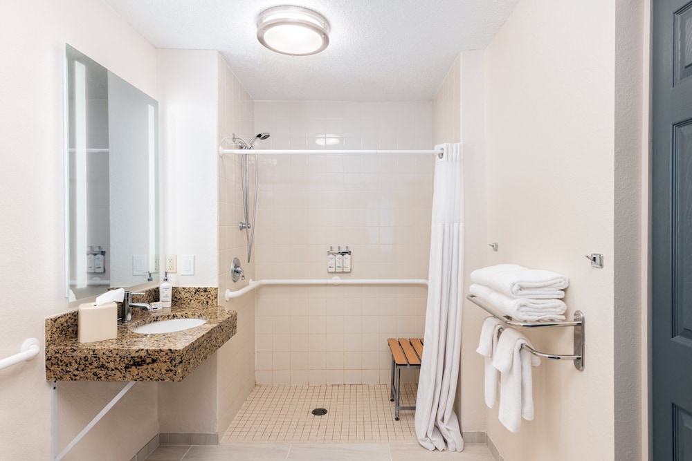 Candlewood Suites Eagan Arpt South Mall Area by IHG - photo 22