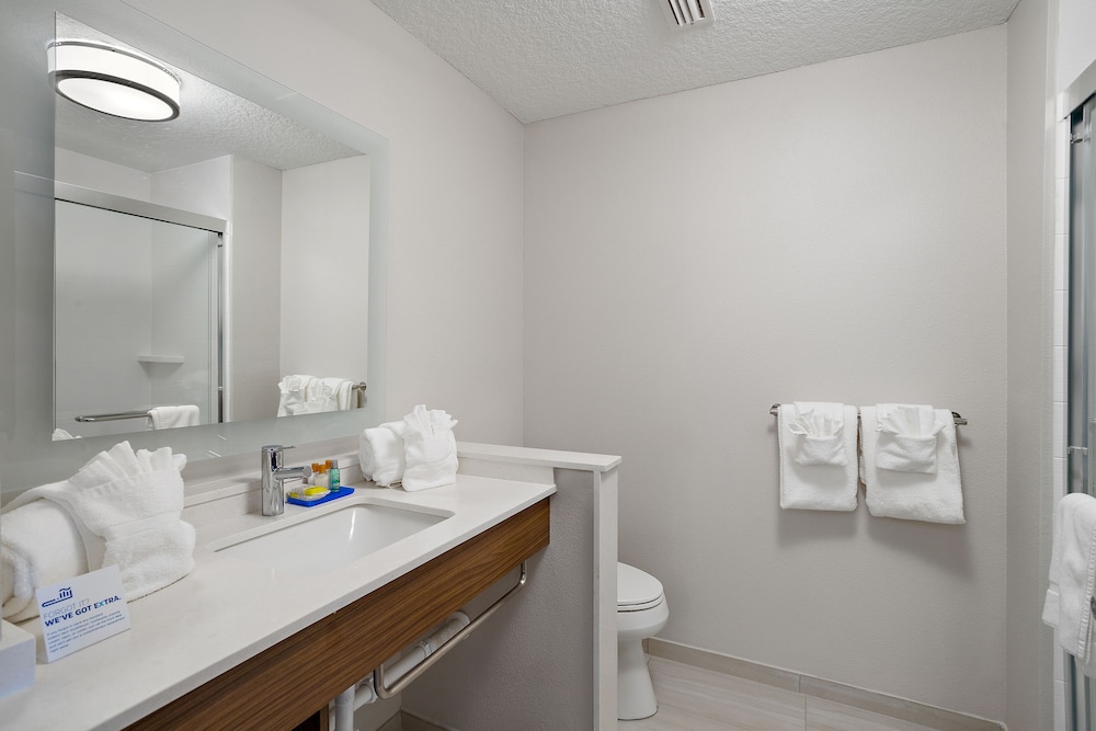 Holiday Inn Express St. Augustine Vilano Beach by IHG - photo 16