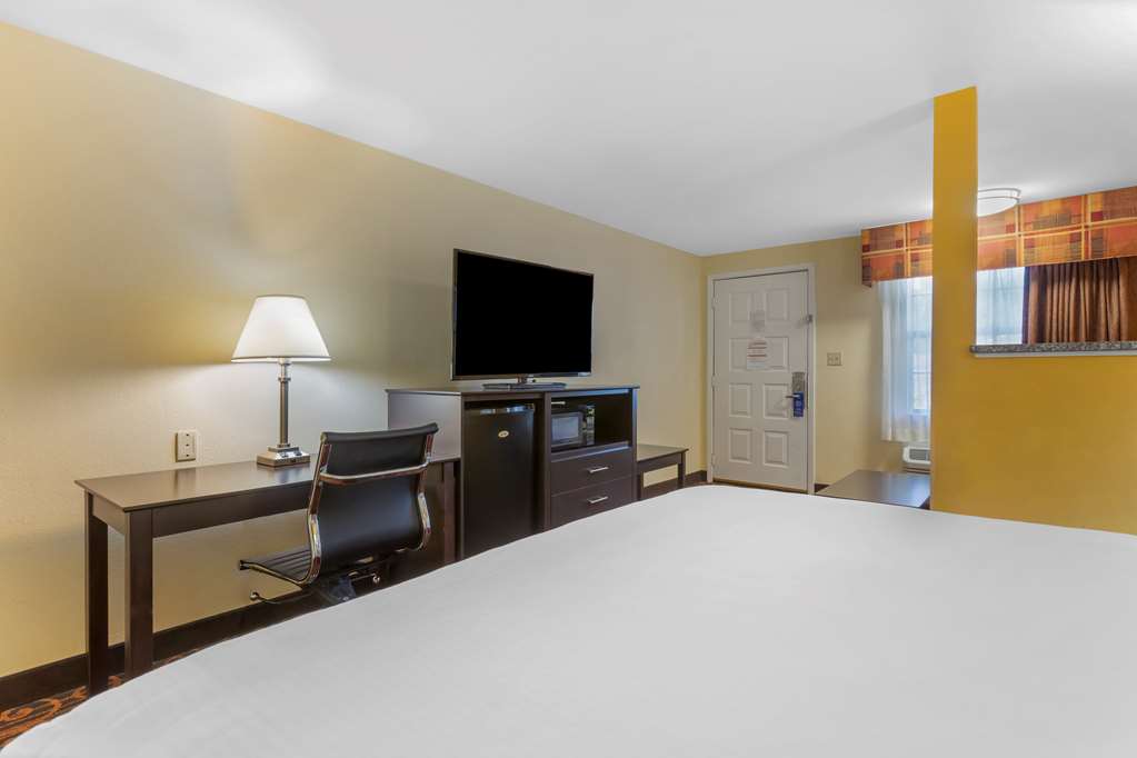 Best Western Benton Inn - photo 18
