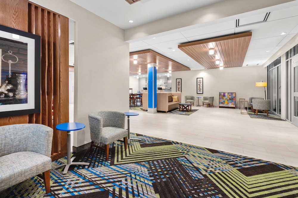 Holiday Inn Express & Suites Suisun City by IHG - photo 58