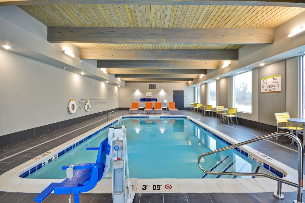 Home2 Suites by Hilton Jackson MI - photo 27