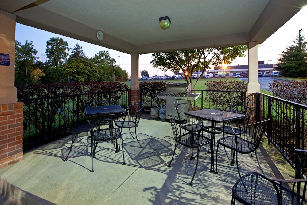 Candlewood Suites Louisville Airport by IHG - photo 20
