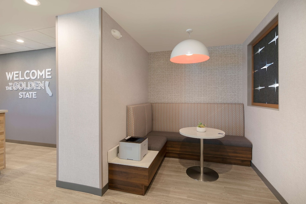 Hampton Inn Santa Cruz West CA - photo 33