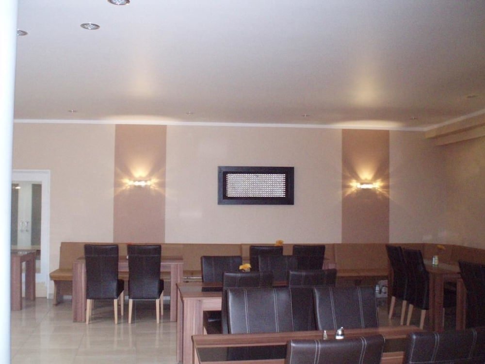 Hotel Metropol - last minute hotel in Duesseldorf