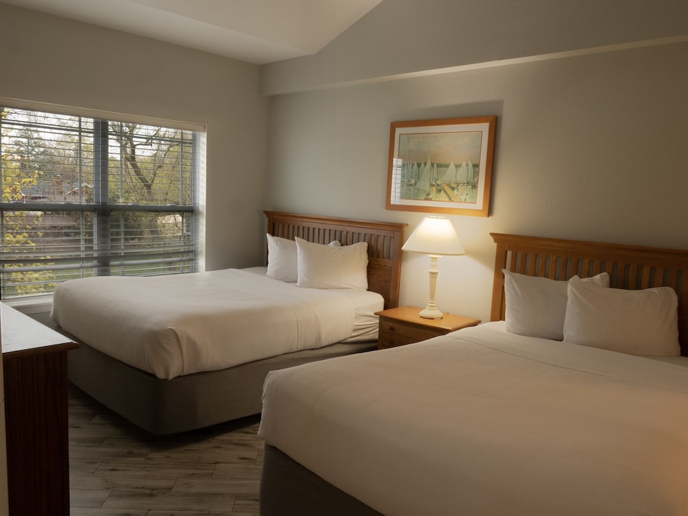 Delavan Lake Resort - photo 5