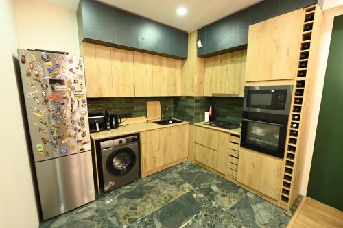 Luxury City Center Home
