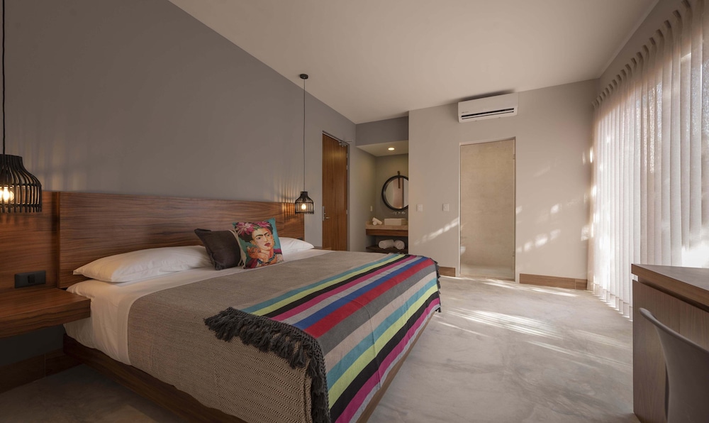 Sayulinda Hotel