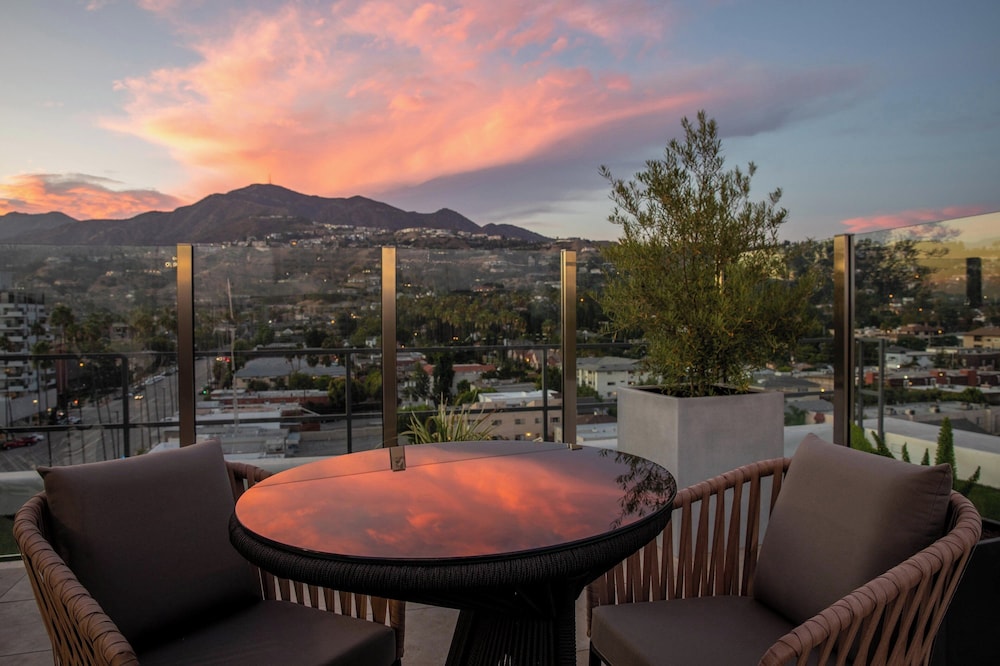 The Glenmark Glendale a Tribute Portfolio Hotel - photo 59