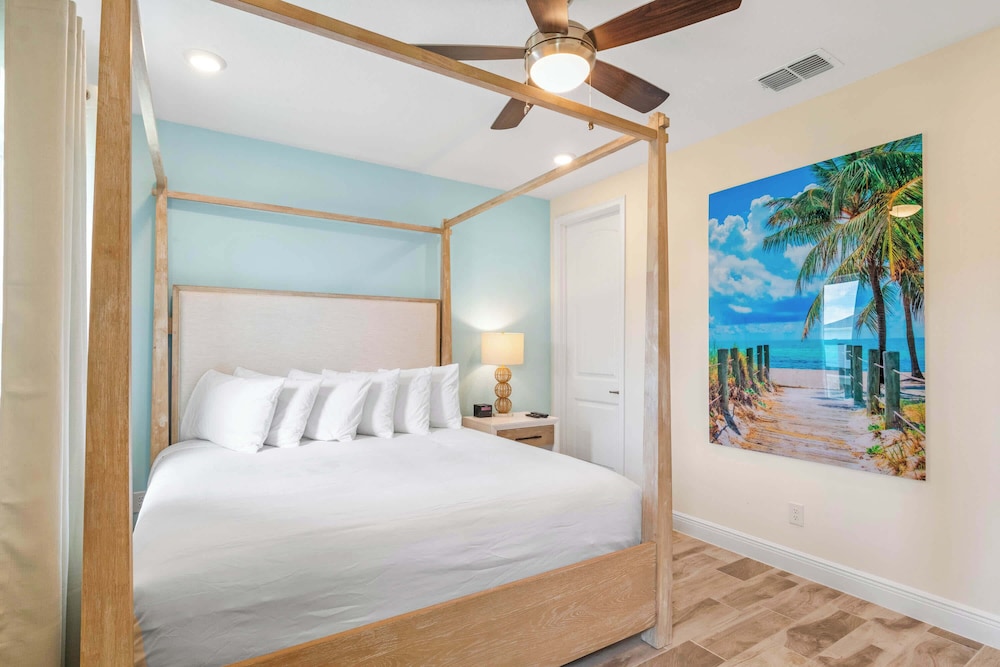 Turquoise Breeze Close to Disney — 4-Star Luxury Hotel in Kissimmee, United States