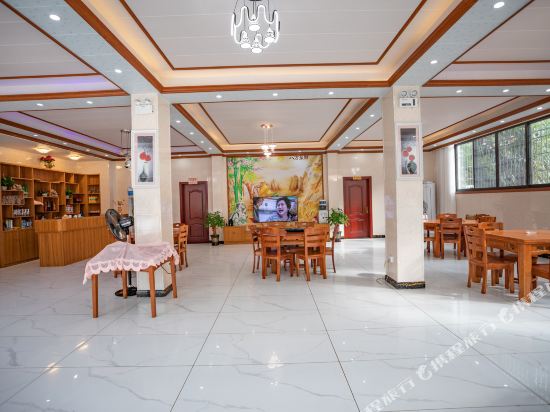 Longtangge Hotel — hotel in Longsheng