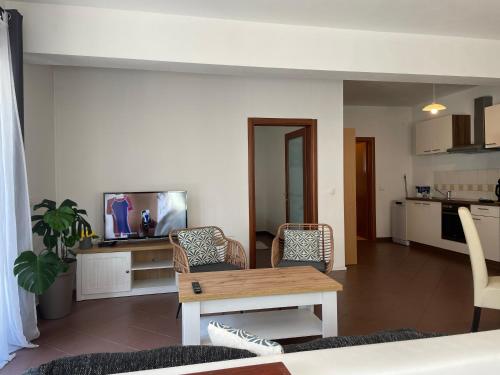Blue Palm Apartment Ika Opatija — 4-Star Luxury Hotel in Opatija, Croatia