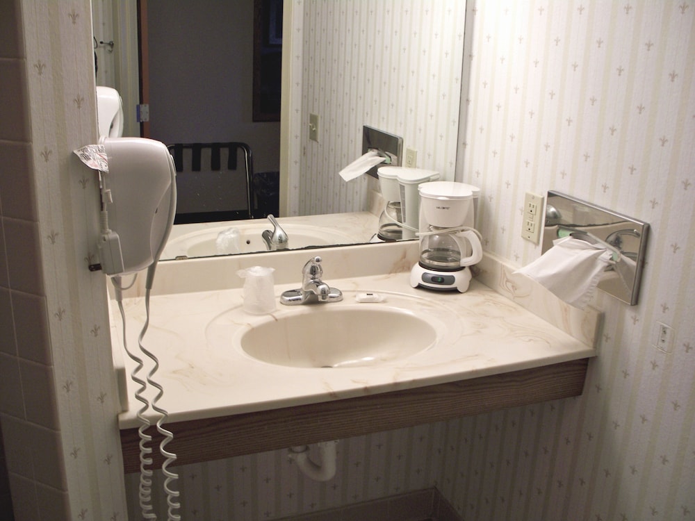 Country Inn Deerwood - photo 38