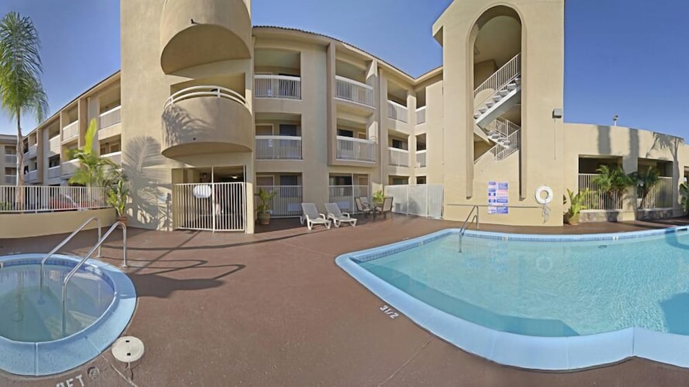 Chula Vista Inn - photo 47