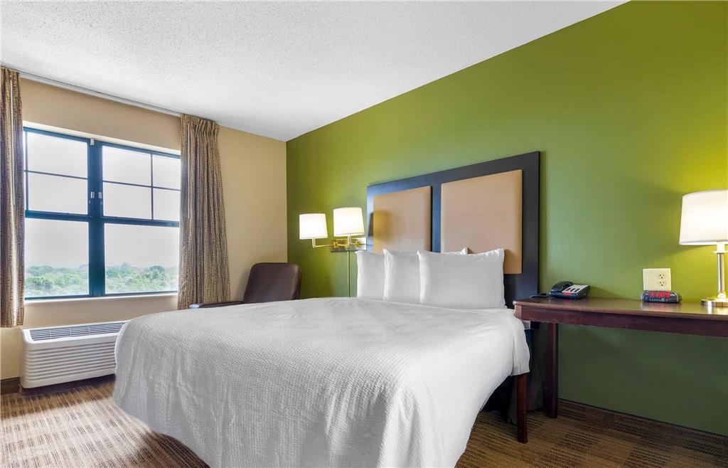 Extended Stay America Suites Detroit Dearborn - photo 12
