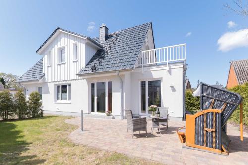 Haus De Loop — 4-Star Luxury Hotel in Born, Germany