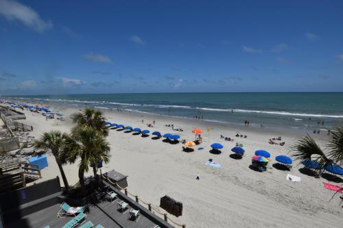 0303 Waters Edge Resort 1 Bedroom Condo by RedAwning - featured photo