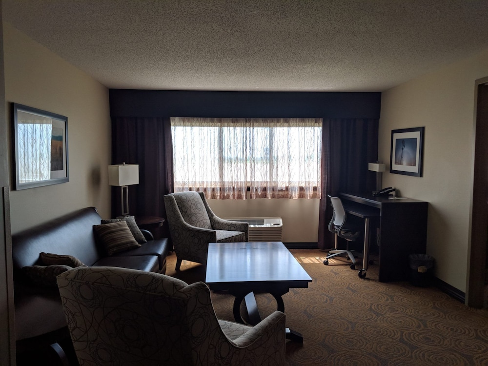 Royal River Casino and Hotel - photo 17