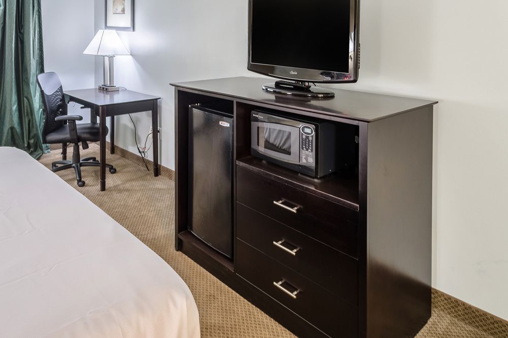 La Quinta Inn Gulf Shores - photo 41