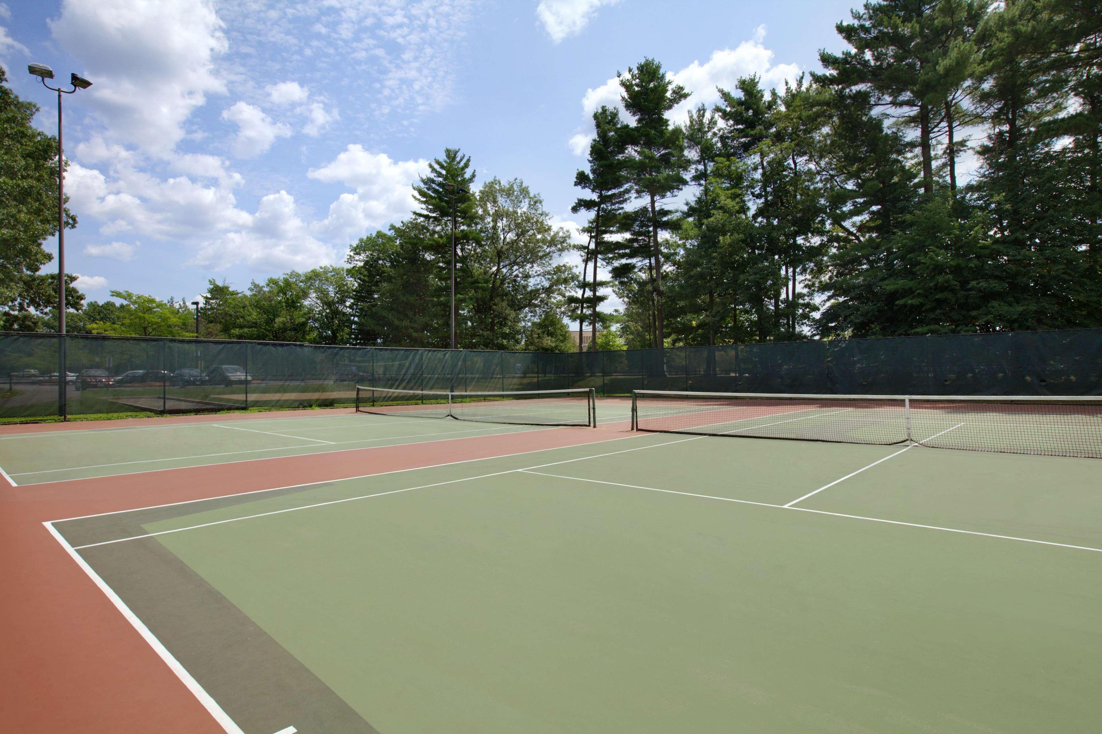 DoubleTree by Hilton Hotel Boston Bedford Glen - photo 22