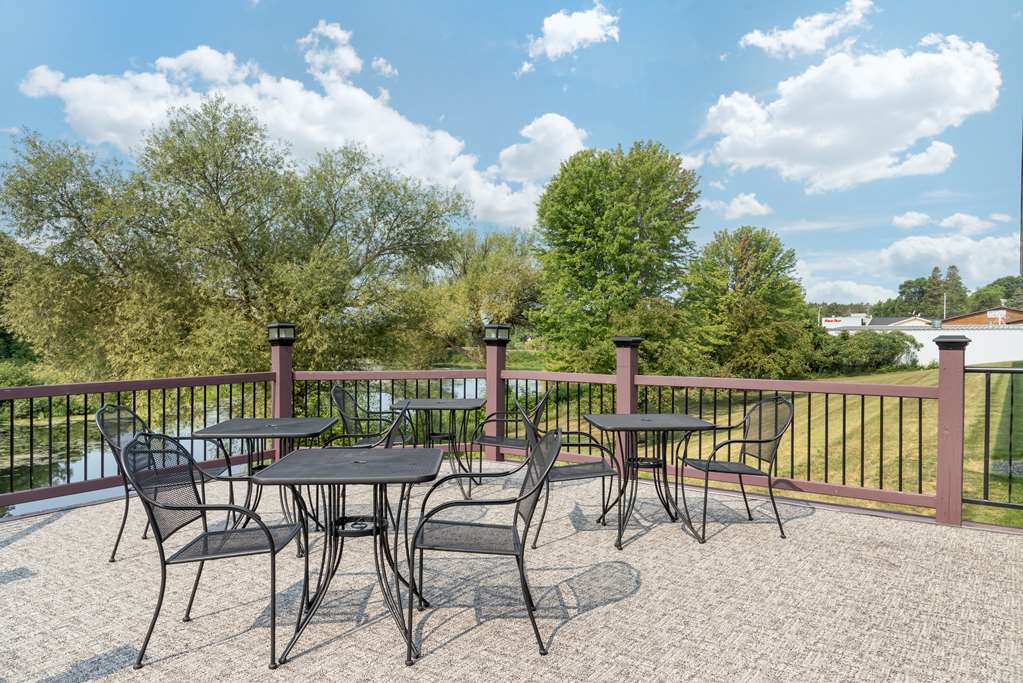 Best Western Spooner Riverplace - photo 8