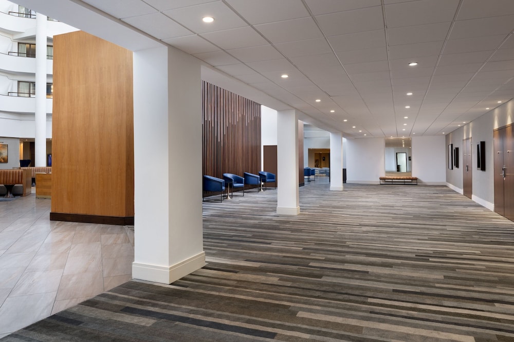 Nashville Airport Marriott - photo 27