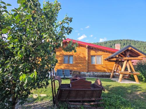 Cabana Alesia Relaxare la Poalele Raraului in Campulung Moldovenesc, Romania