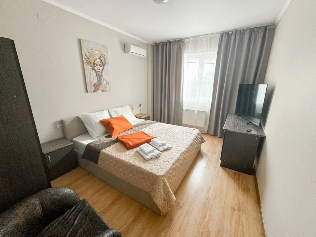 2 Komn Posutochnaya Arenda V Gelendzhike Flat