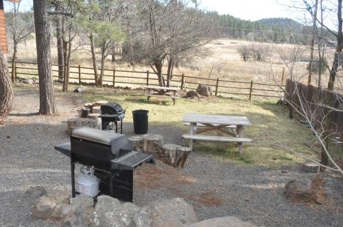 Nine Pines Motel - photo 16
