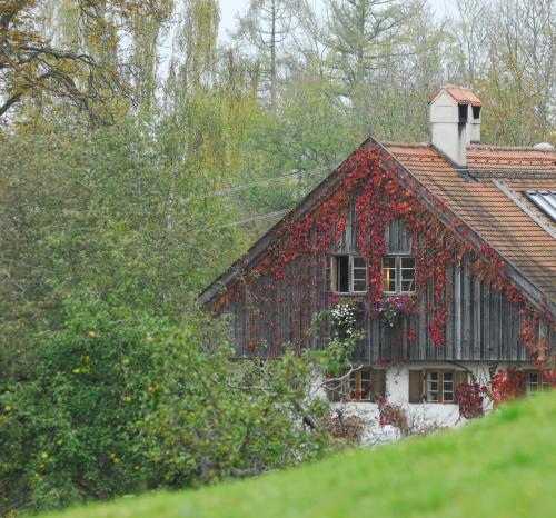 Chalet Landsberg — 4-Star Luxury Hotel in Landsberg Am Lech, Germany