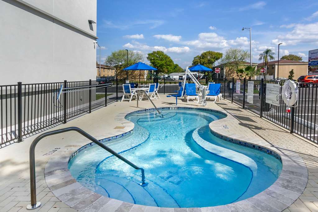 Sleep Inn & Suites Tampa South - photo 37