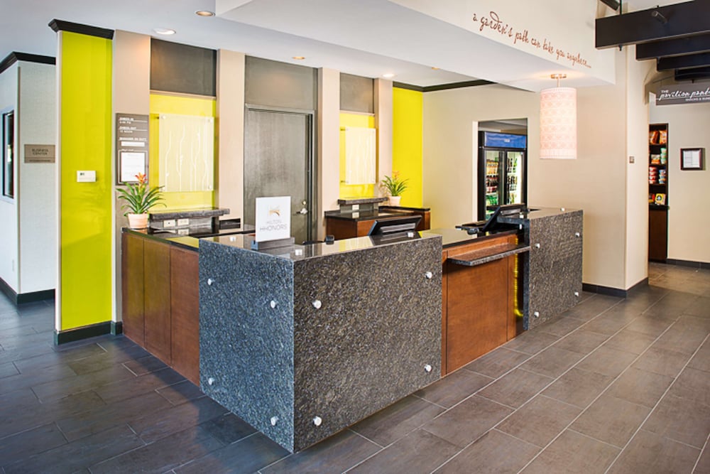 Hilton Garden Inn Albany Airport - photo 4