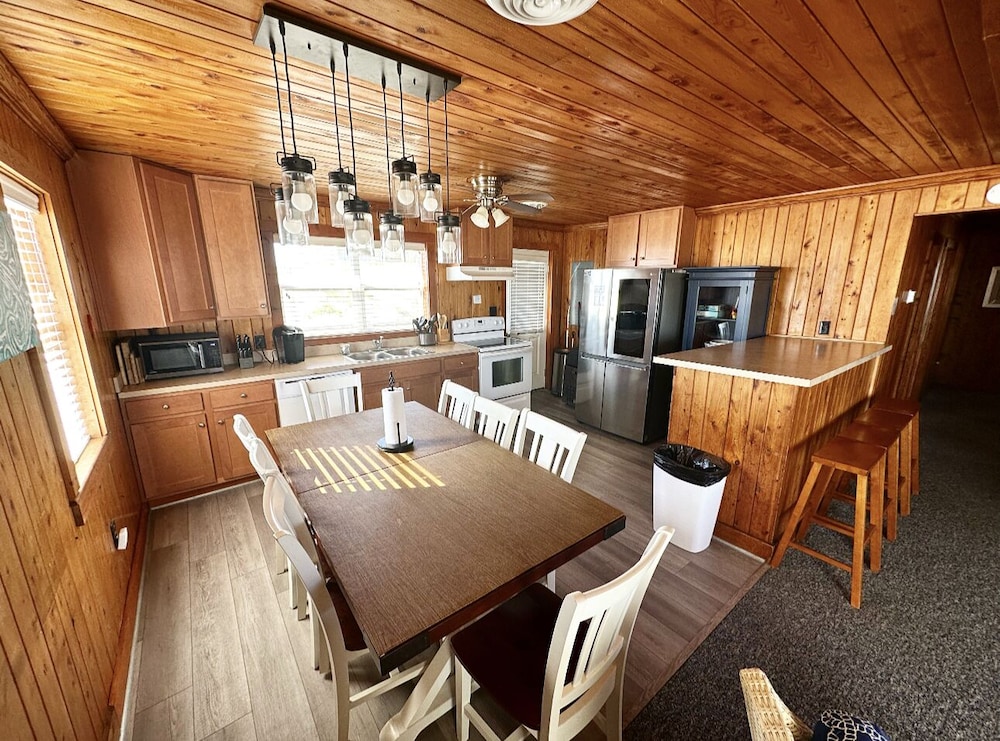 SandSpur Ocean Cottages - photo 38