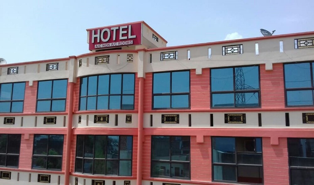 Hotel Om Jai - last minute hotel in Jaipur