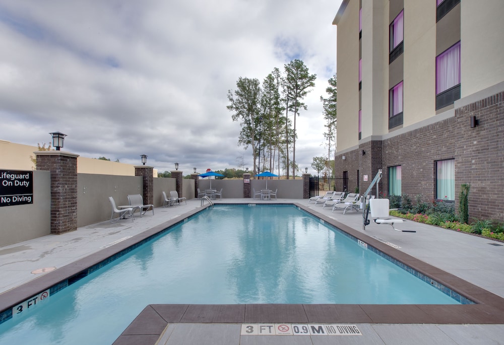 Hampton Inn & Suites Tyler South - photo 13