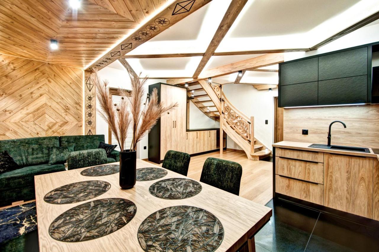 Domki Pod Grapą Twin & Jakuzzi Deluxe & Willa Pod Grapą in Poronin, Poland