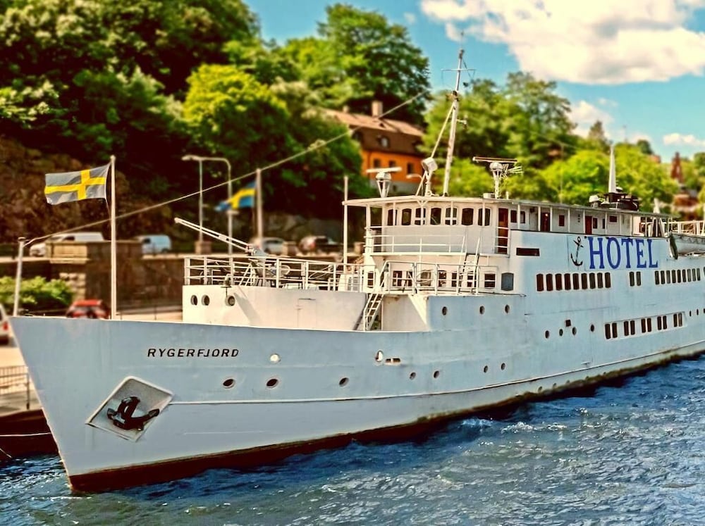 Rygerfjord Hotel And Hostel