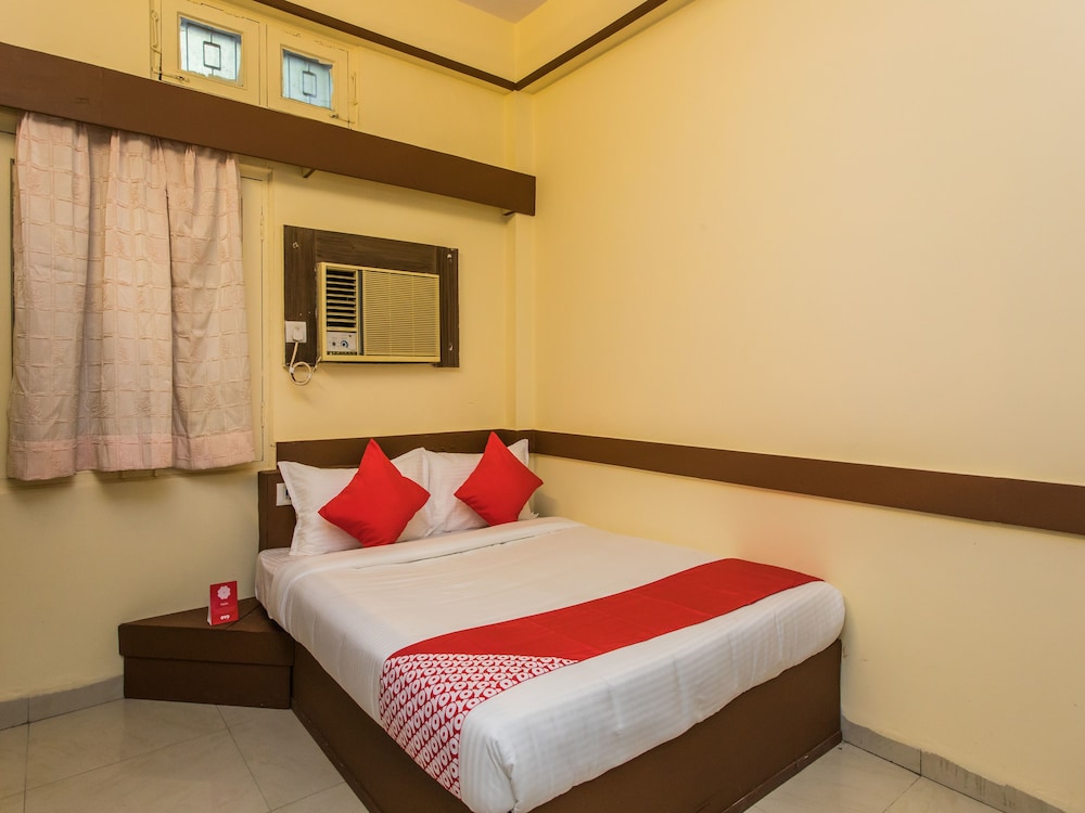 Oyo 15401 Hotel Surana Palace — Ujjain