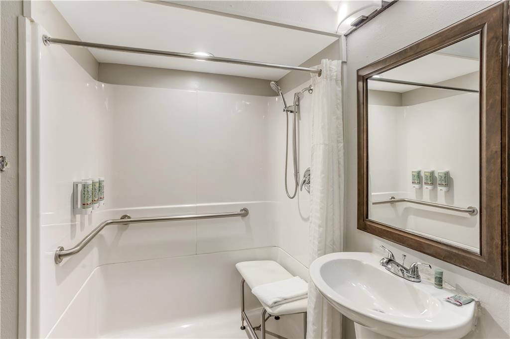 Best Western Shippensburg Hotel - photo 32