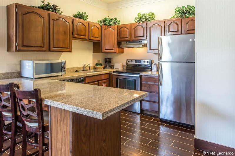 Black Bear Inn & Suites - photo 15
