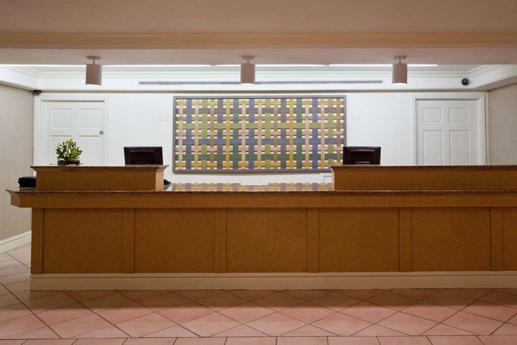 La Quinta Inn by Wyndham Cheyenne - photo 6
