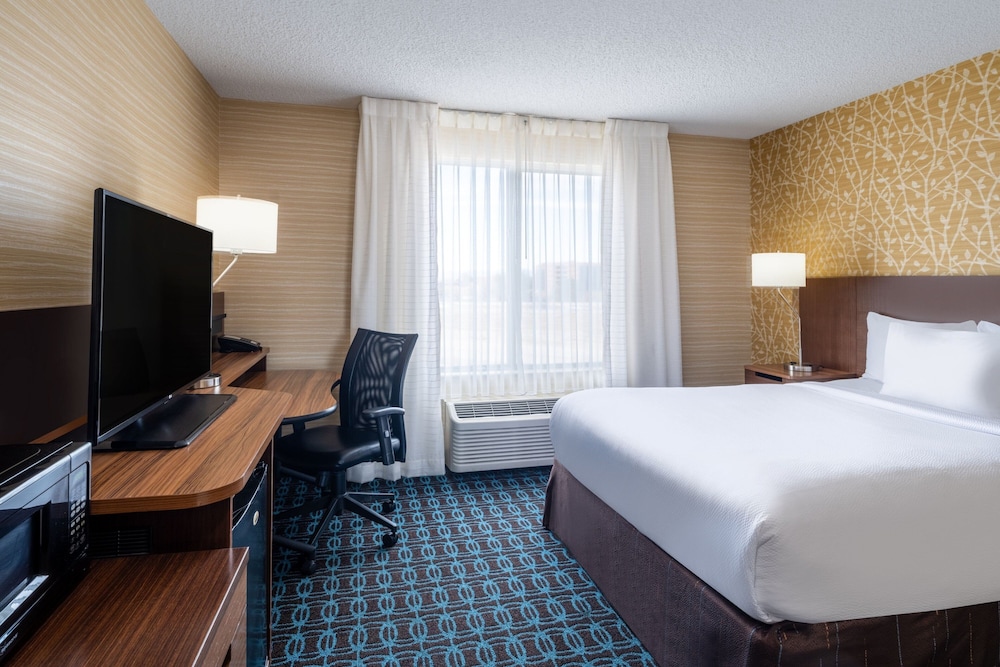 Fairfield Inn and Suites by Marriott Denver Aurora Medical Center - photo 6