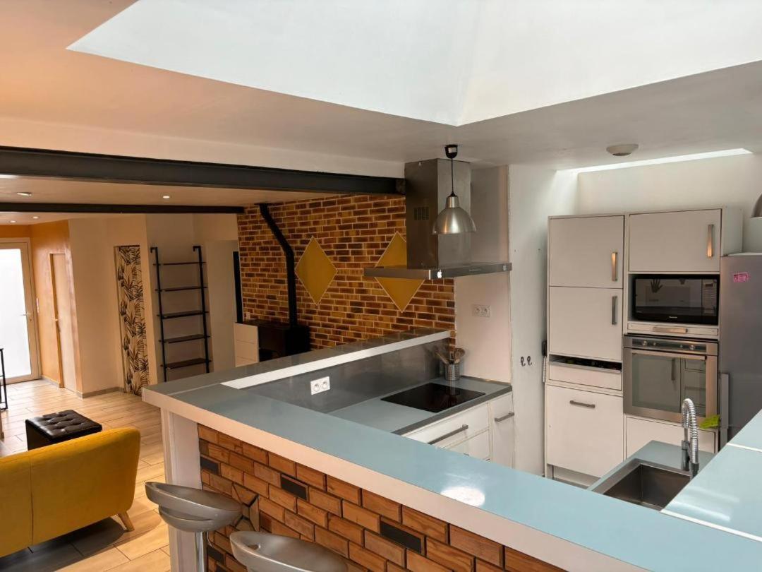Maison a Proximite de la Mer — 4-Star Luxury Hotel in Trevou-Treguignec, France