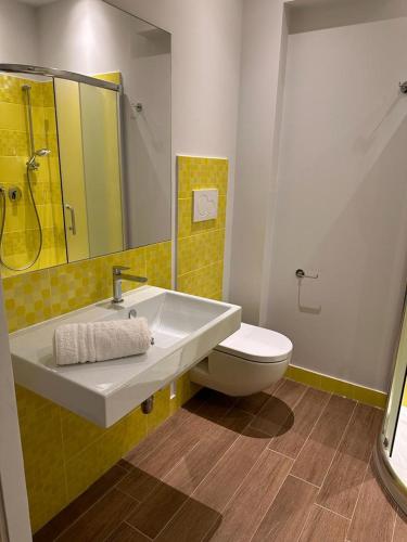 Krino Hotel Cafv in Augusta, Italy