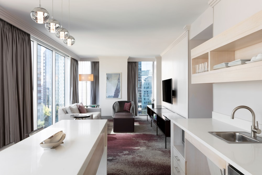 Loews Atlanta Hotel - photo 8