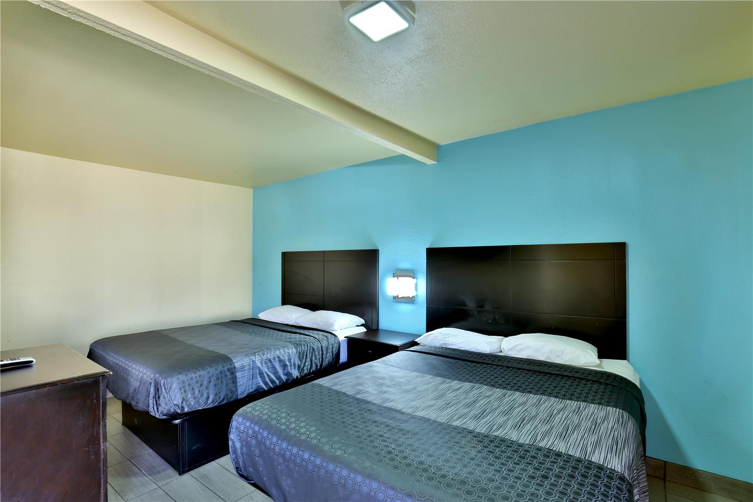 Americas Best Value Inn San Antonio Airport South - photo 13